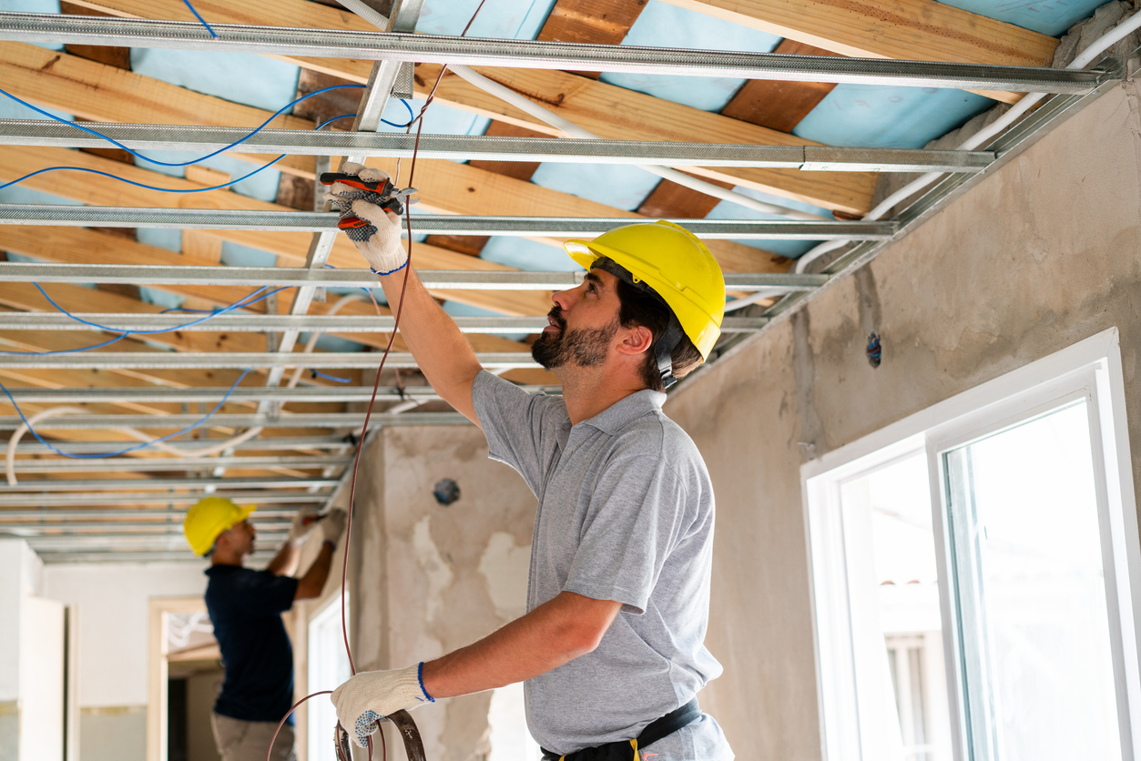 top risks for artisan contractors and how contractors insurance coverage helps